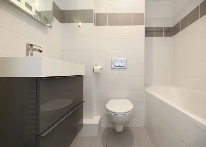 Apartment 203 - Equipe 5 Paris